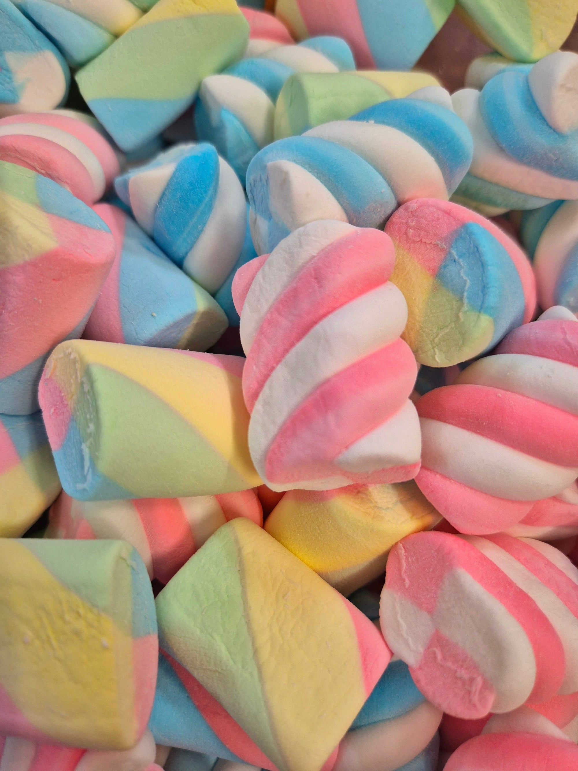 Mixed Marshmallow Twists 600g
